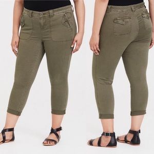 Torrid Twill Military Crop Slim Pant Cargo Casual Olive Green Boho Fall Sz 18